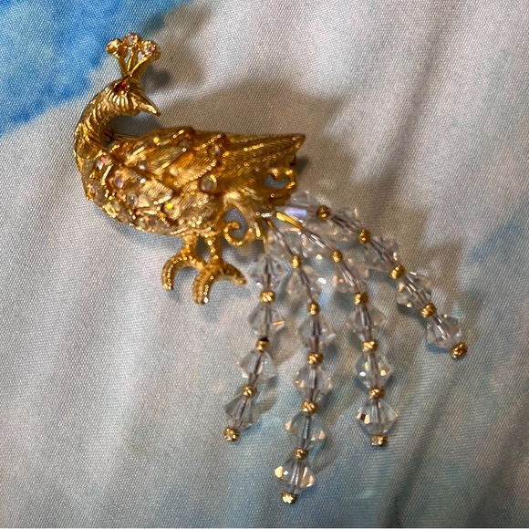 Monet gold bow brooch - Picture 12 of 13